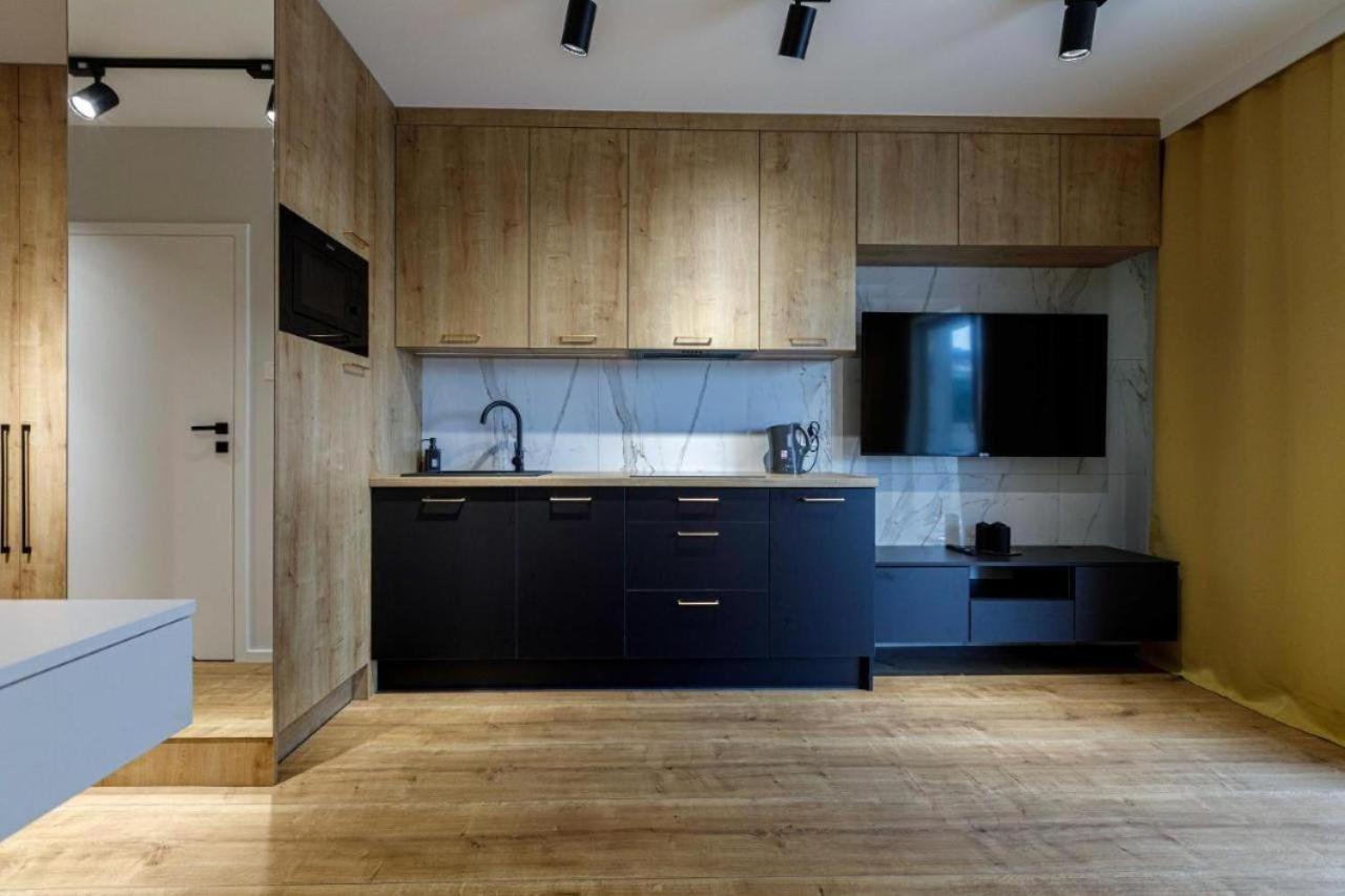 Urban Chic - Studio Apartment - Odra View&Witolda Wroclaw Exterior photo